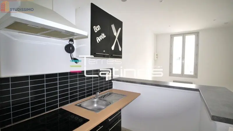 Studio 21m² Nîmes 30000 - Photo 5