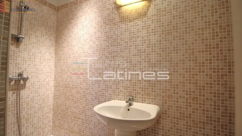 Studio 21m² Nîmes 30000 - Photo 3