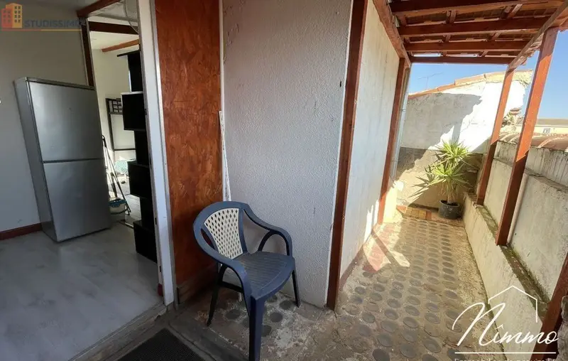 Studio meublé 22m² Nîmes centre - Meublé, 2e étage - Photo 4