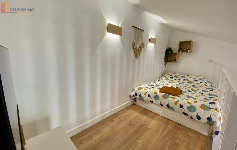 Studio meublé 31m² Nîmes centre - Dernier étage, calme - Photo 11