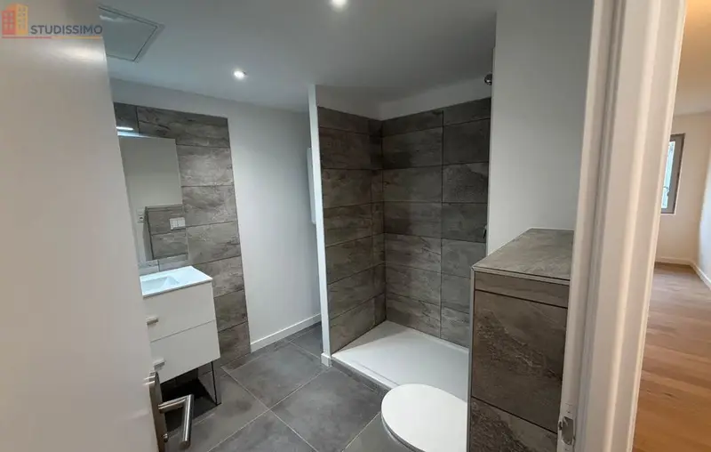 Studio 26m² Nîmes 30900 - Proche Jean Jaurès, lumineux - Photo 5