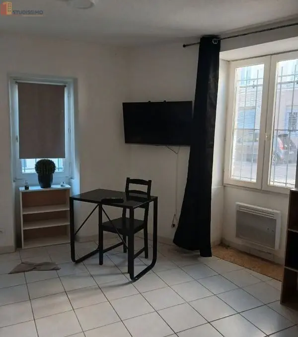 Studio 30m² Nîmes 30000 - Photo 4