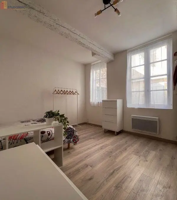 Studio meublé 20m² Nîmes centre - Rénové, lumineux - Photo 4