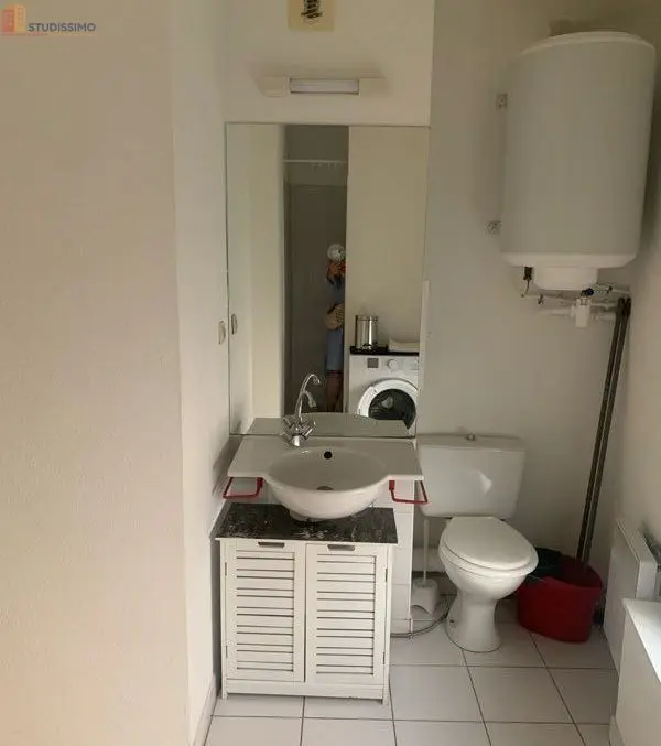 Studio meublé 25m² Nîmes centre - Étudiant, lumineux - Photo 1