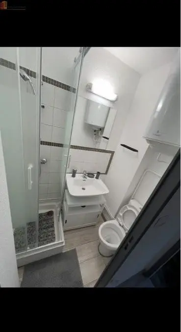 Studio meublé 15m² Nîmes 30900 - Meublé, 3e étage - Photo 1