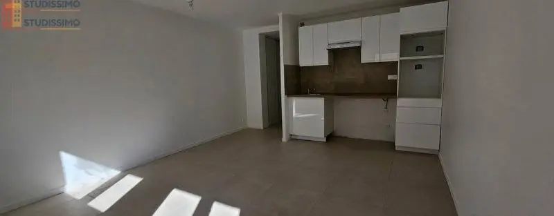 Studio 26m² Nîmes centre - Entièrement refait, proche faculté - Photo 5