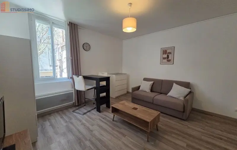 Studio 23m² Nîmes centre - Ravissant, lumineux - Photo 7