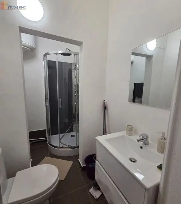 Studio 23m² Nîmes centre - Ravissant, lumineux - Photo 3