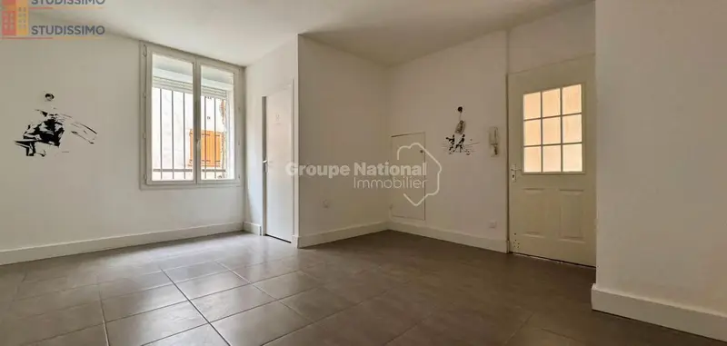 Studio 24m² Nîmes centre - Aucun caractère mentionné - Photo 2