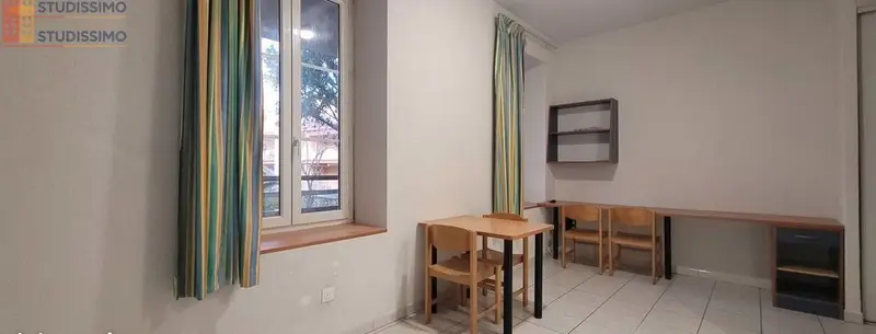 Studio 22m² Nîmes centre - DPE C - Photo 13