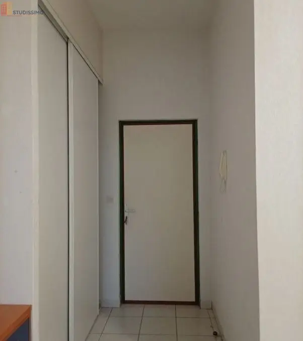 Studio 22m² Nîmes centre - DPE C - Photo 7