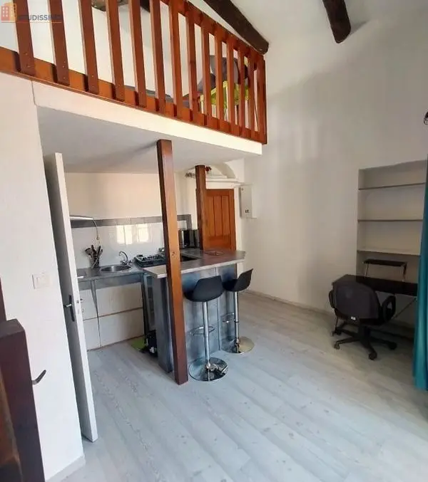 Studio 20m² Nîmes centre - Meublé, au calme - Photo 6