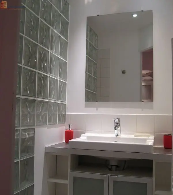 Studio 28m² Nîmes centre - Meublé, proche Maison Carrée - Photo 2