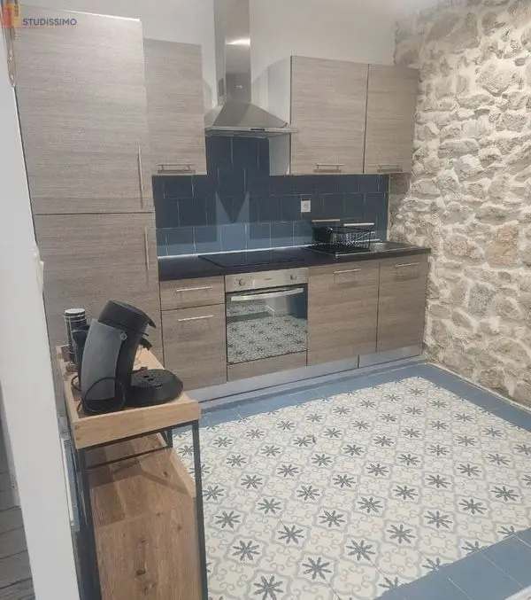 Studio meublé 40m² Nîmes 30900 - Lumineux - Photo 1