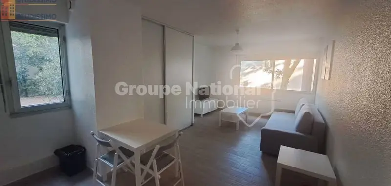 Studio 30m² Nîmes centre - DPE D, lumineux - Photo 5