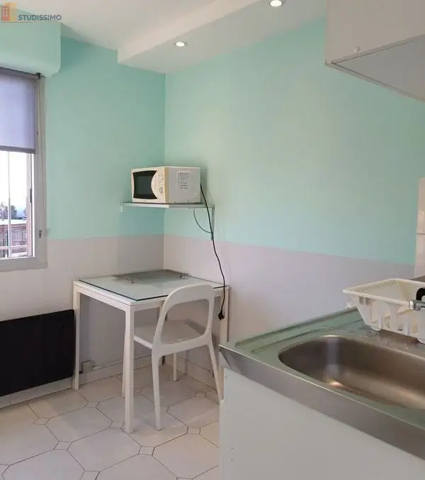 Studio 14m² Nîmes 30900 - Meublé, proche centre-ville - Photo 1