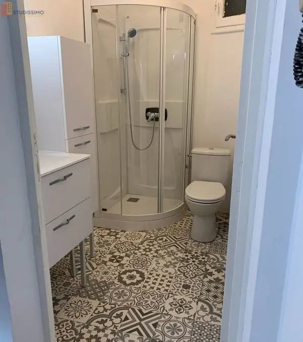 Studio meublé 28m² Alès 30100 - RdC surélevé, parking - Photo 1