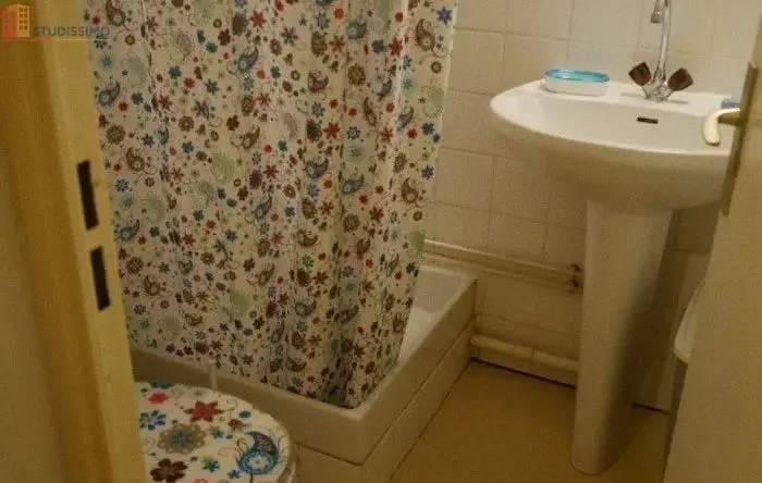 Studio meublé 18m² Toulouse centre - Meublé, 1er étage - Photo 1