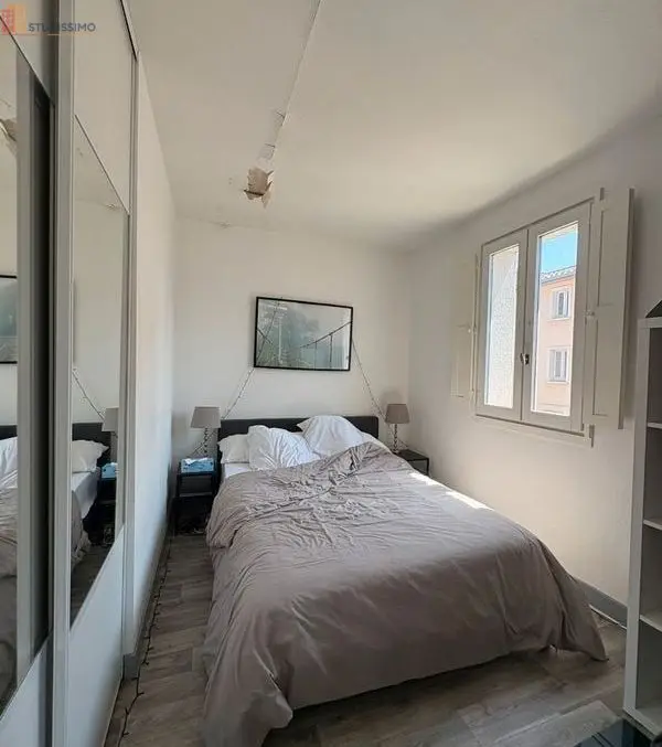 Studio meublé 30m² Toulouse 31400 - Lumineux, 3e étage - Photo 8