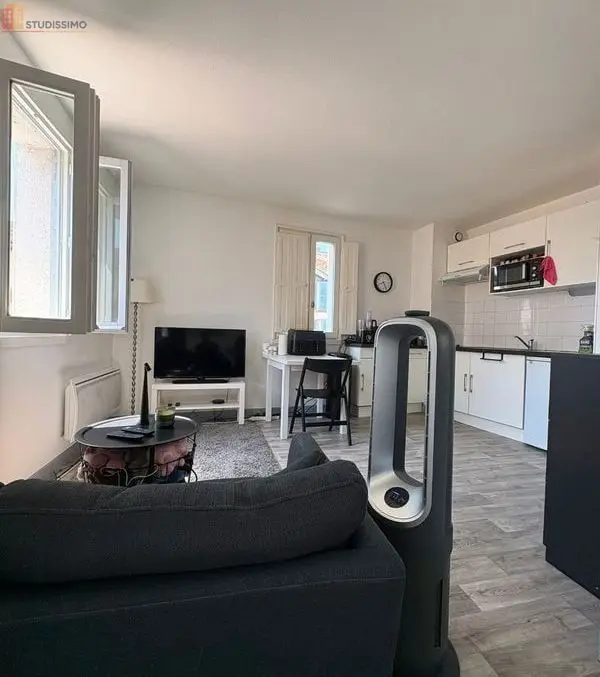 Studio meublé 30m² Toulouse 31400 - Lumineux, 3e étage - Photo 6