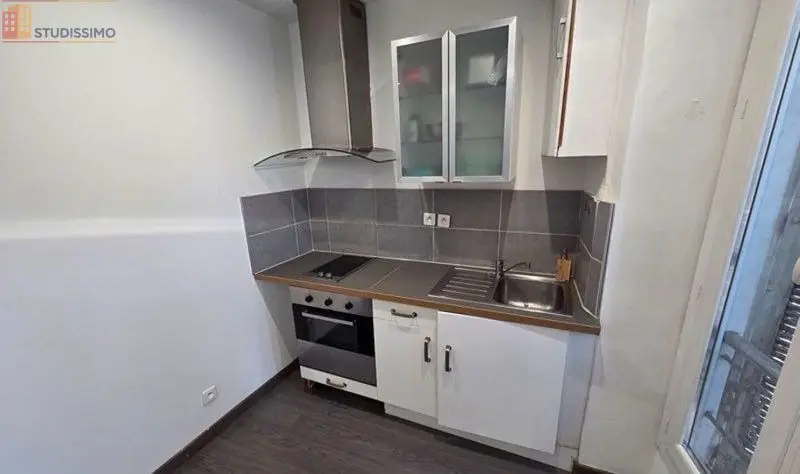 Studio 24m² Nîmes centre-ville - Photo 2