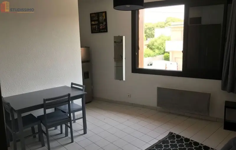 Studio meublé 27m² Nîmes centre - Proche 7 collines - Photo 5