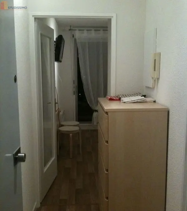Studio meublé 17m² Toulouse 31200 - Balcon, parking - Photo 5