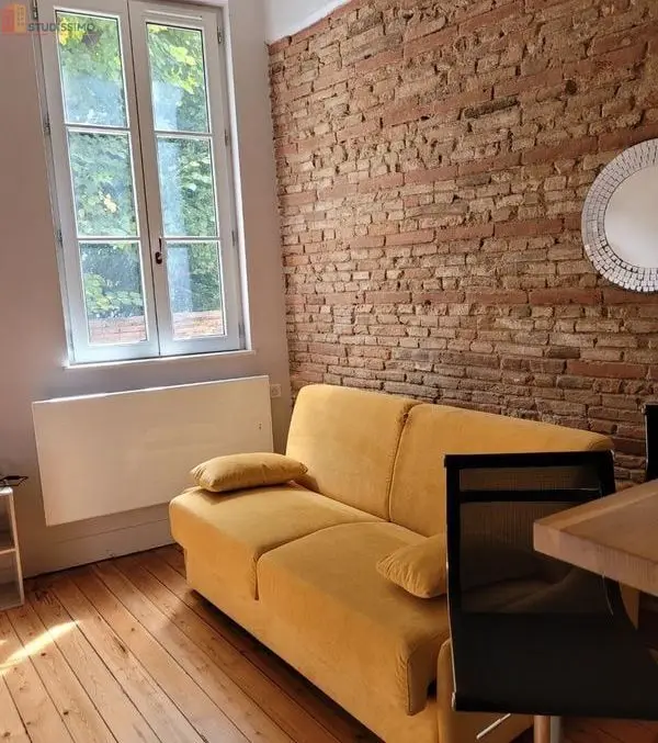 Studio meublé 22m² Toulouse centre - Hyper centre, proche place St Étienne - Photo 2