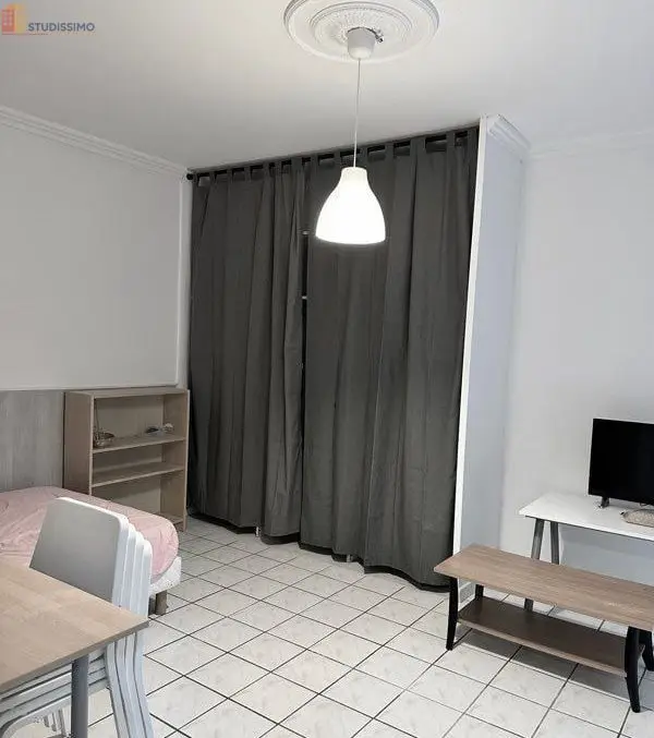 Studio meublé 26m² Toulouse 31400 Les Carmes - Cour privative - Photo 2