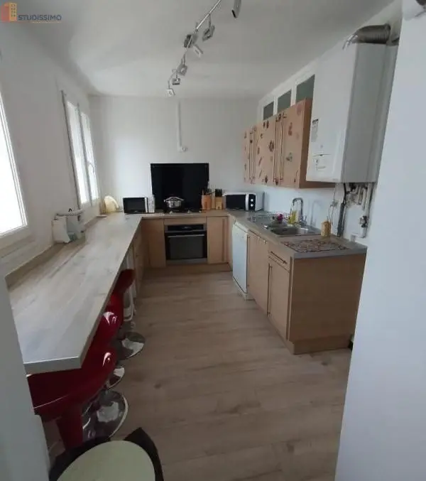 Studio meublé 11m² Toulouse 31100 - Meublé, 2e étage - Photo 2