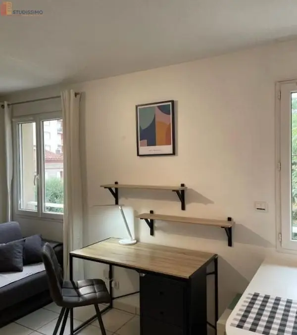 Studio meublé 31m² Toulouse 31400 - Étage 2, DPE D - Photo 3