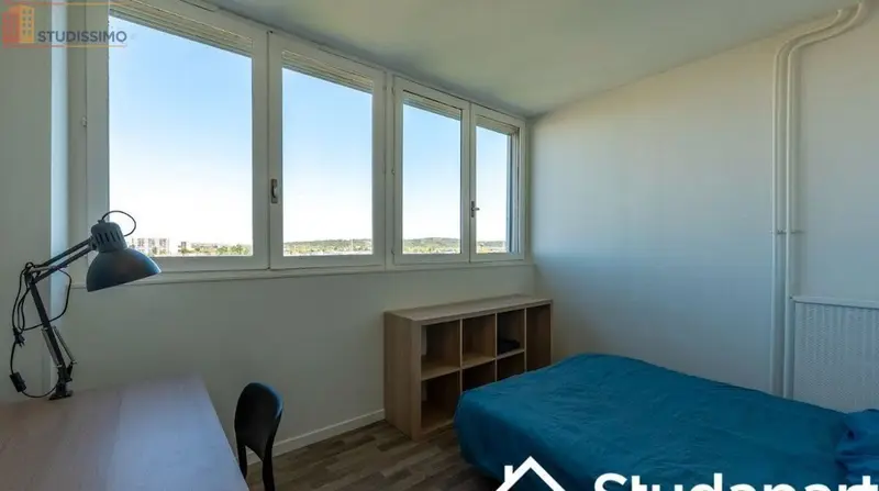 Studio meublé 84m² Toulouse 31100 - Étage élevé, DPE C - Photo 1