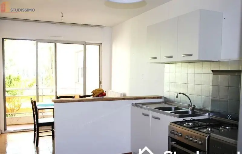 Studio meublé 11m² Toulouse 31400 - Meublé, DPE D - Photo 1