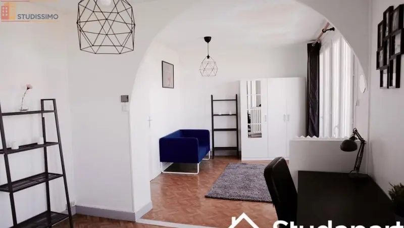Studio meublé 13m² Toulouse 31200 - Lumineux, 8e étage - Photo 4