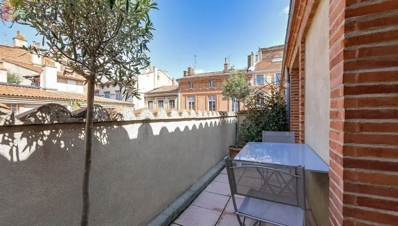 Studio meublé 31m² Toulouse 31000 - Dans hôtel particulier - Photo 1