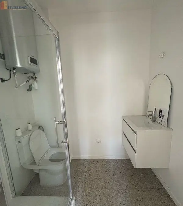 Studio 20m² Ayguesvives - Climatisé, proche place du village - Photo 9