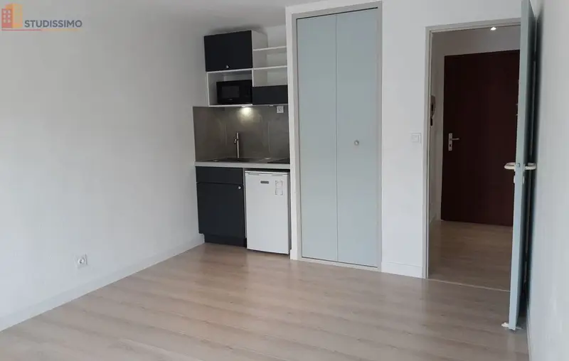 Studio 22m² Toulouse 31400 - Rénové, parking - Photo 11