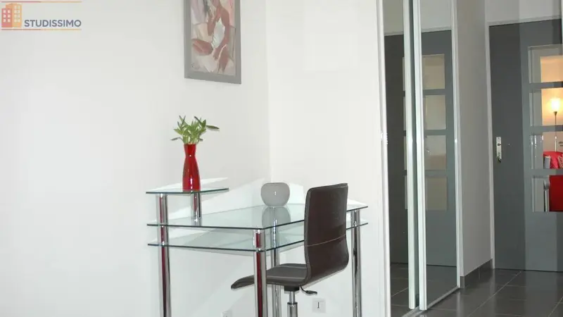 Studio 20m² Toulouse 31000 - Meublé, 1er étage - Photo 4