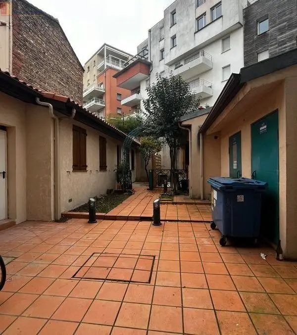 Studio meublé 16m² Toulouse Marengo - Meublé, 1er étage - Photo 4