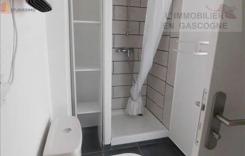 Studio meublé 24m² Auch - 3e étage, meublé - Photo 4