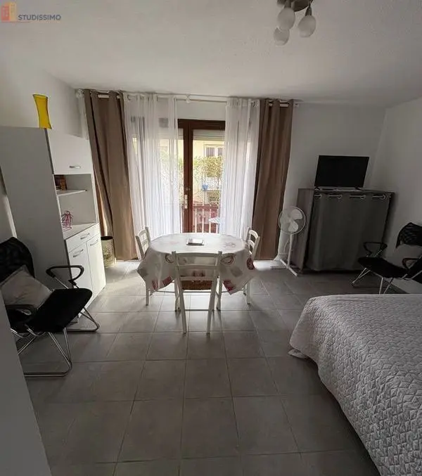 Studio meublé 27m² Cazaubon - Rez-de-chaussée, terrasse - Photo 2