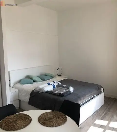 Studio meublé 28m² Montpellier centre - Meublé, 2e étage - Photo 4
