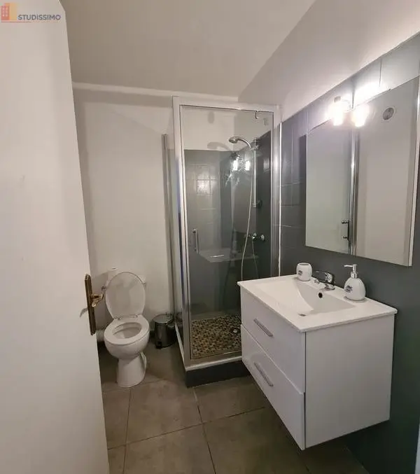 Studio meublé 27m² Montpellier centre - Meublé, 3e étage - Photo 1
