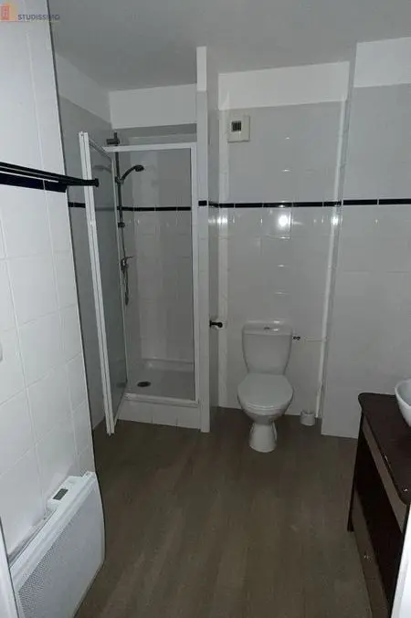 Studio meublé 21m² Béziers - Balcon, lumineux - Photo 8