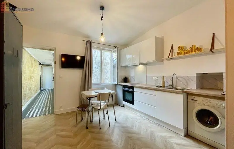 Studio meublé 18m² Bordeaux centre historique - Calme, lumineux - Photo 1