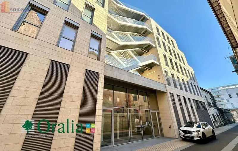 Studio meublé 21m² Bordeaux centre - Lumineux, 5e étage - Photo 2