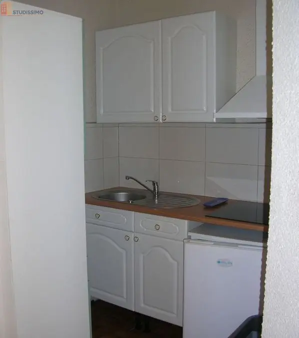 Studio meublé 24m² Pézenas - Meublé, DPE C - Photo 1
