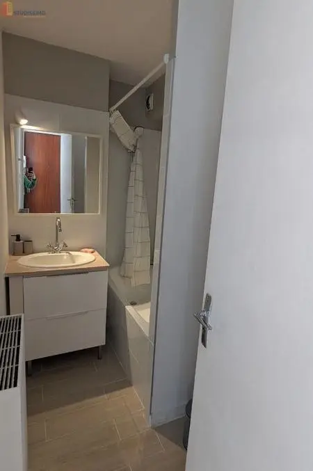Studio meublé 28m² Bordeaux Nansouty - Lumineux, 5e étage - Photo 5