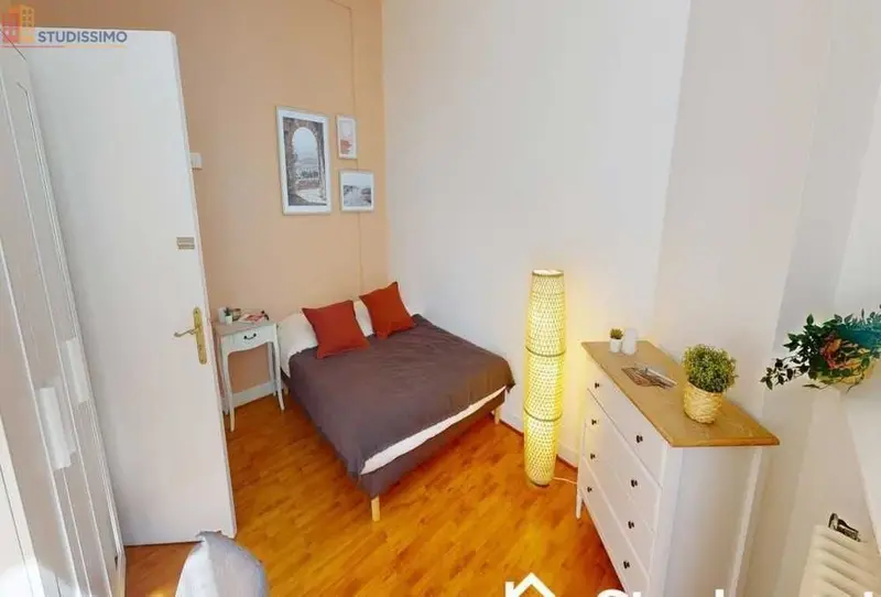 Studio meublé 12m² Bordeaux centre - Calme, lumineux - Photo 4