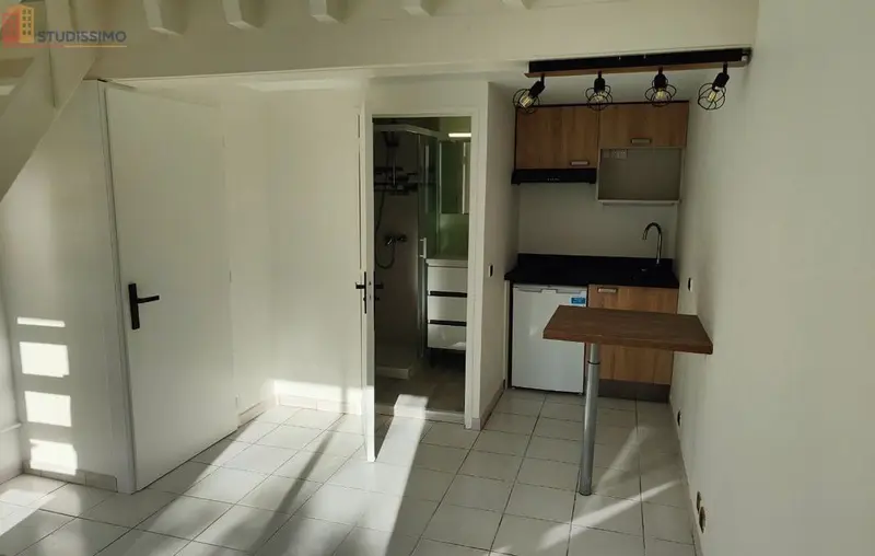 Studio 18m² Le Bouscat - - Photo 2